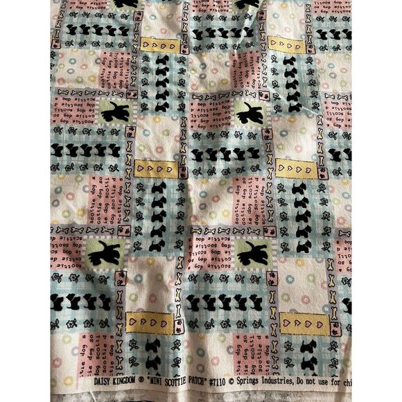 Daisy Kingdom MINI‎ SCOTTIE PATCH Dogs Script Patchwork Flannel Fabric 3 Yds